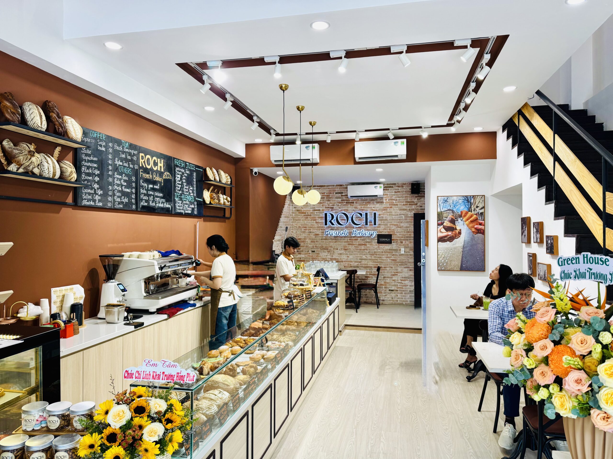 Cửa Hàng 28 Phạm Văn Nghị  (1)